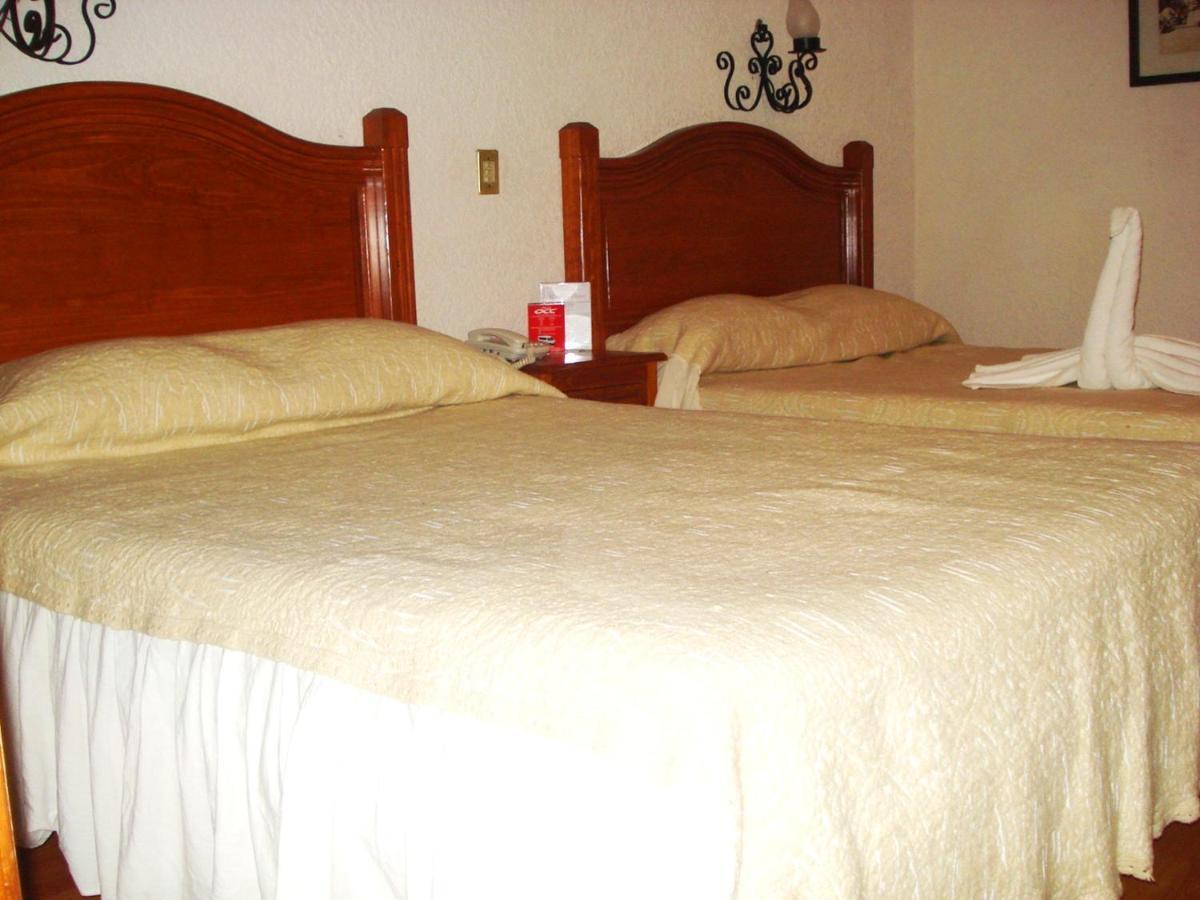 Hotel Don Quijote San Cristóbal de Las Casas Екстериор снимка