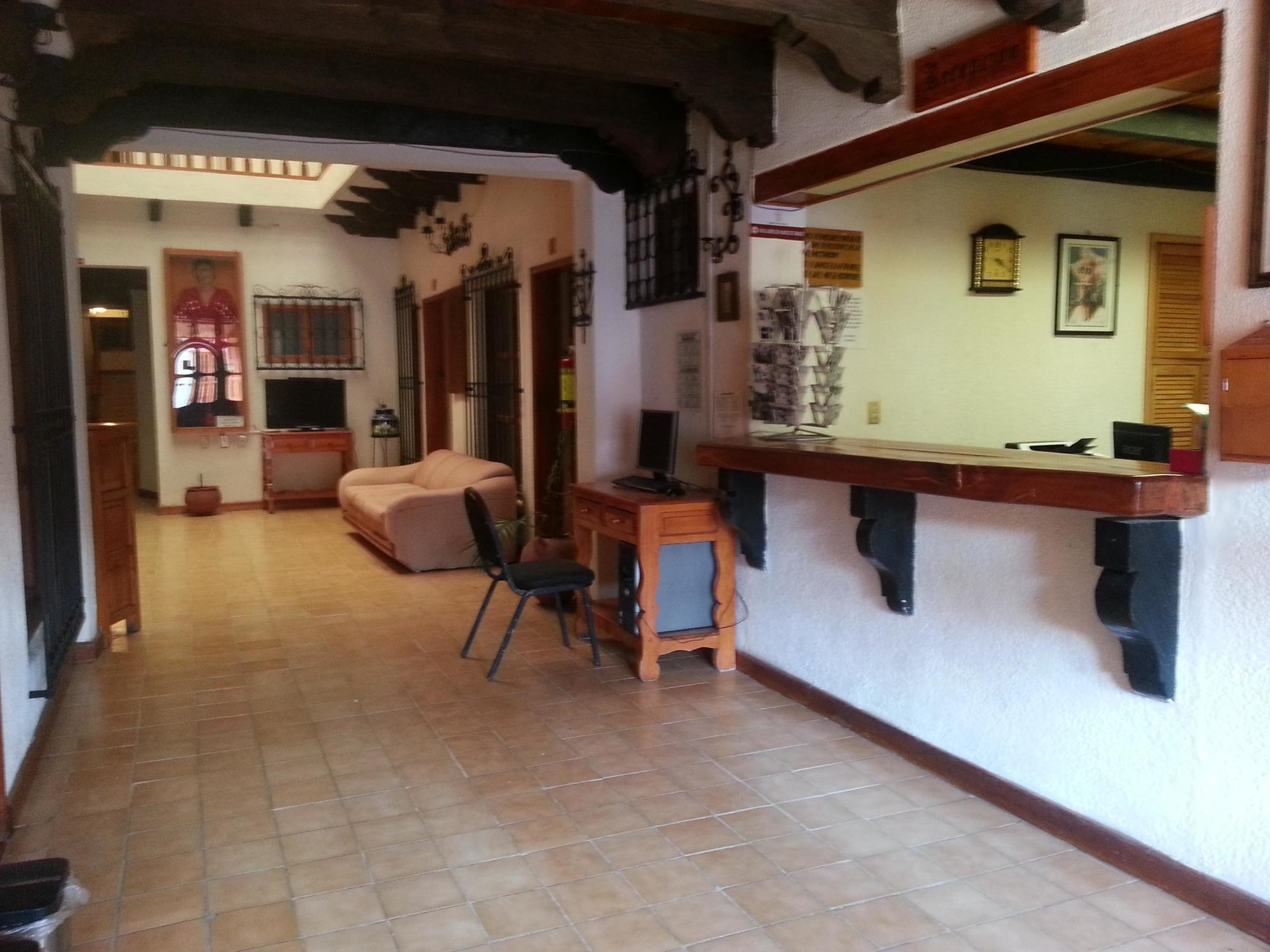 Hotel Don Quijote San Cristóbal de Las Casas Екстериор снимка