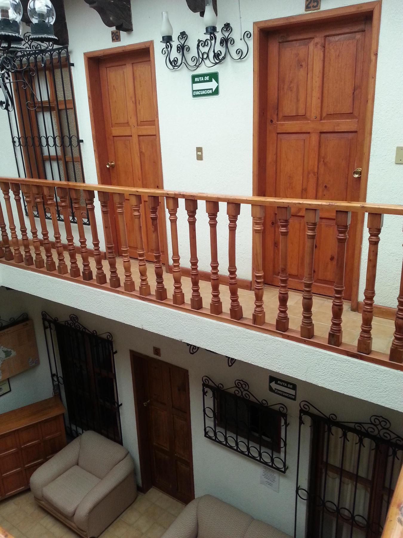Hotel Don Quijote San Cristóbal de Las Casas Екстериор снимка